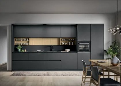 Distinctive elements